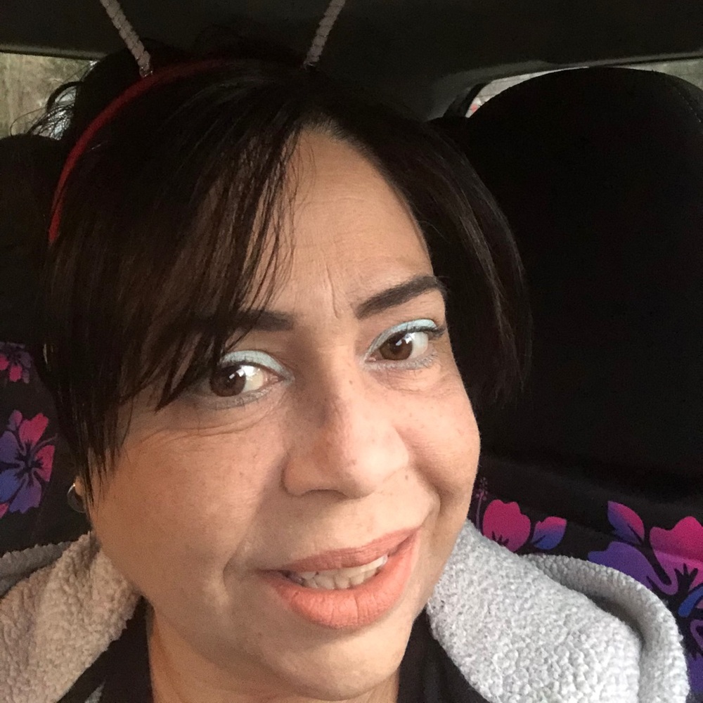 Meet your Posher, Sonia